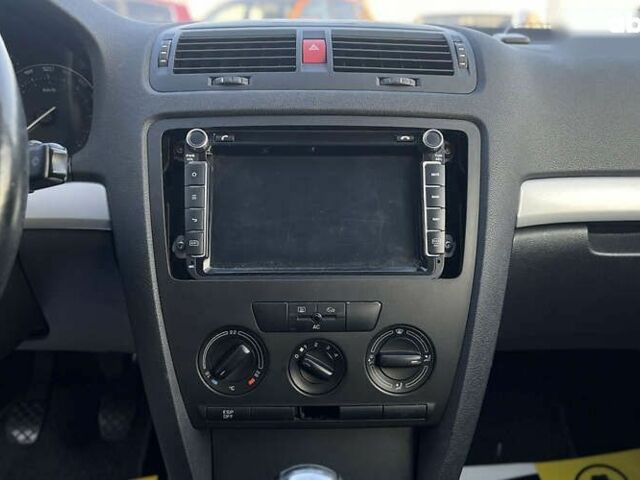 Шкода Октавия, объемом двигателя 1.6 л и пробегом 147 тыс. км за 6450 $, фото 12 на Automoto.ua