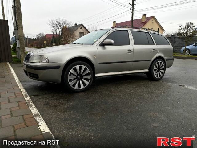 Шкода Октавия, объемом двигателя 1.9 л и пробегом 220 тыс. км за 5500 $, фото 3 на Automoto.ua