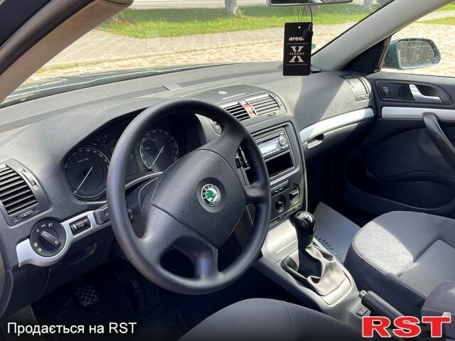 Шкода Октавія, об'ємом двигуна 1.6 л та пробігом 213 тис. км за 6200 $, фото 4 на Automoto.ua
