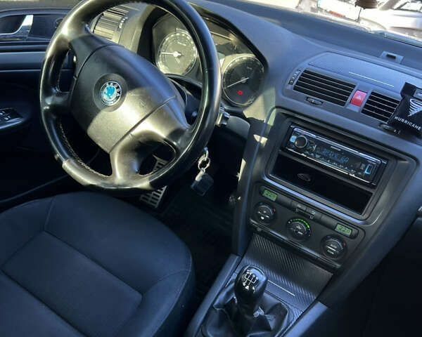 Шкода Октавія, об'ємом двигуна 2 л та пробігом 260 тис. км за 5590 $, фото 29 на Automoto.ua