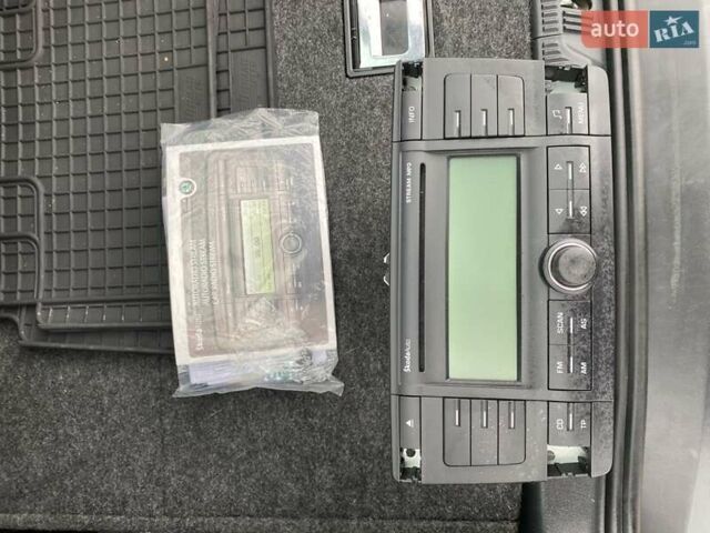 Шкода Октавія, об'ємом двигуна 1.6 л та пробігом 127 тис. км за 6950 $, фото 13 на Automoto.ua