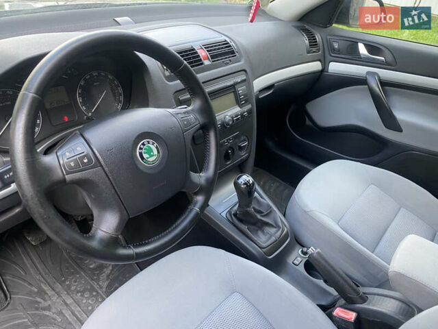 Шкода Октавія, об'ємом двигуна 1.6 л та пробігом 213 тис. км за 6450 $, фото 14 на Automoto.ua