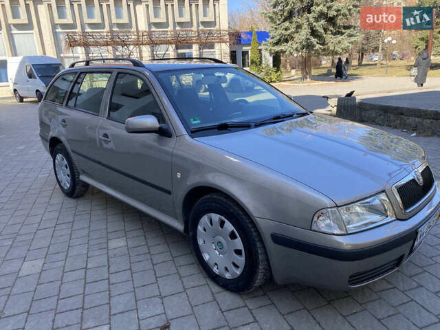 Шкода Октавия, объемом двигателя 1.6 л и пробегом 188 тыс. км за 5350 $, фото 1 на Automoto.ua
