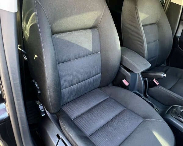 Шкода Октавія, об'ємом двигуна 2 л та пробігом 260 тис. км за 5590 $, фото 24 на Automoto.ua