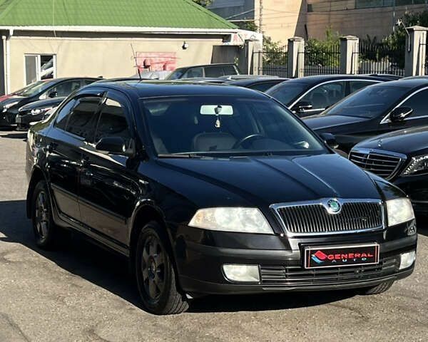 Шкода Октавія, об'ємом двигуна 2 л та пробігом 260 тис. км за 5590 $, фото 1 на Automoto.ua