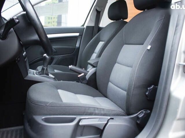 Шкода Октавия, объемом двигателя 1.6 л и пробегом 214 тыс. км за 7500 $, фото 12 на Automoto.ua