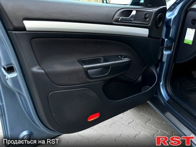 Шкода Октавія, об'ємом двигуна 1.6 л та пробігом 240 тис. км за 6400 $, фото 5 на Automoto.ua