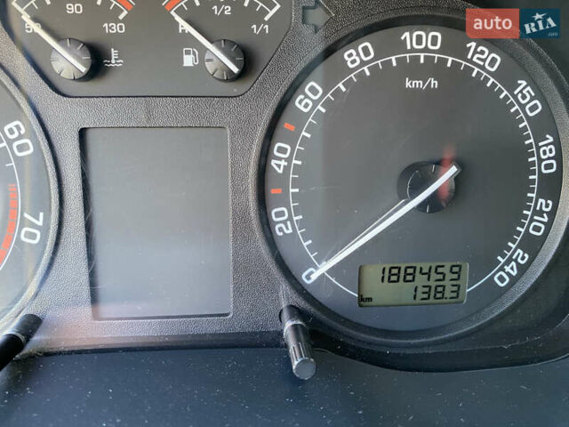 Шкода Октавия, объемом двигателя 1.6 л и пробегом 188 тыс. км за 5350 $, фото 9 на Automoto.ua