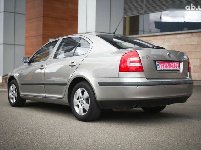 Шкода Октавия, объемом двигателя 1.6 л и пробегом 214 тыс. км за 7500 $, фото 6 на Automoto.ua