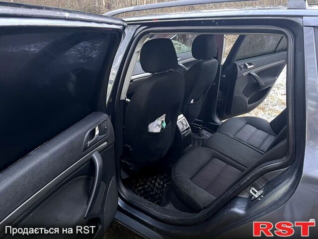 Шкода Октавия, объемом двигателя 18 л и пробегом 285 тыс. км за 4750 $, фото 3 на Automoto.ua