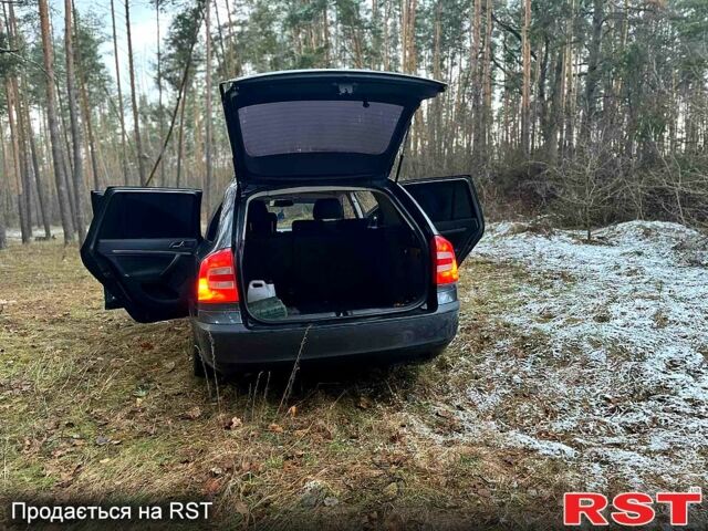 Шкода Октавия, объемом двигателя 18 л и пробегом 285 тыс. км за 4750 $, фото 5 на Automoto.ua