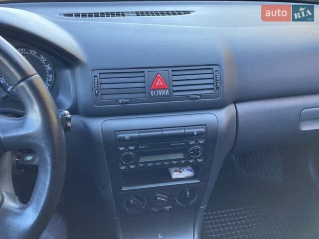 Шкода Октавия, объемом двигателя 1.6 л и пробегом 210 тыс. км за 6200 $, фото 15 на Automoto.ua