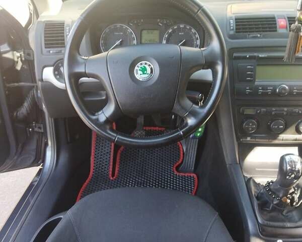 Шкода Октавия, объемом двигателя 1.9 л и пробегом 280 тыс. км за 7300 $, фото 2 на Automoto.ua
