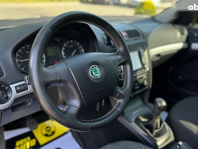 Шкода Октавия, объемом двигателя 1.9 л и пробегом 211 тыс. км за 7999 $, фото 14 на Automoto.ua