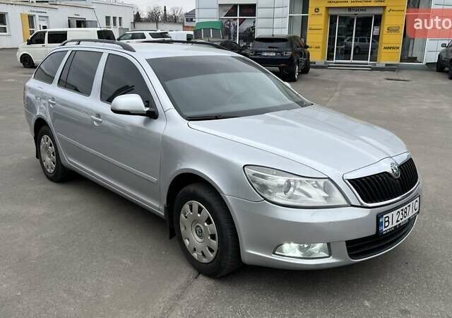 Шкода Октавия, объемом двигателя 1.6 л и пробегом 268 тыс. км за 7400 $, фото 3 на Automoto.ua
