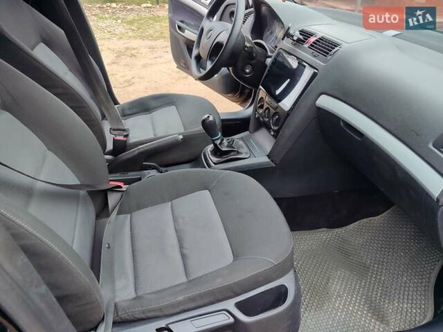 Шкода Октавия, объемом двигателя 1.9 л и пробегом 290 тыс. км за 4999 $, фото 21 на Automoto.ua