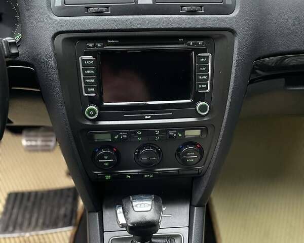 Шкода Октавия, объемом двигателя 2 л и пробегом 353 тыс. км за 8000 $, фото 22 на Automoto.ua