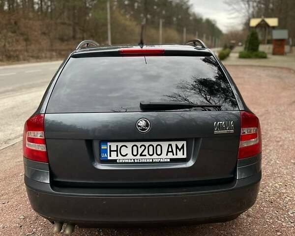 Шкода Октавия, объемом двигателя 2 л и пробегом 353 тыс. км за 8000 $, фото 5 на Automoto.ua