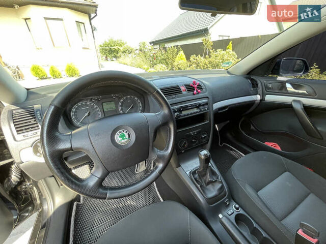 Шкода Октавия, объемом двигателя 1.6 л и пробегом 198 тыс. км за 7100 $, фото 18 на Automoto.ua