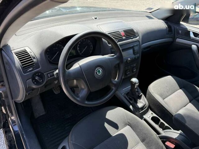 Шкода Октавия, объемом двигателя 0 л и пробегом 267 тыс. км за 5700 $, фото 5 на Automoto.ua