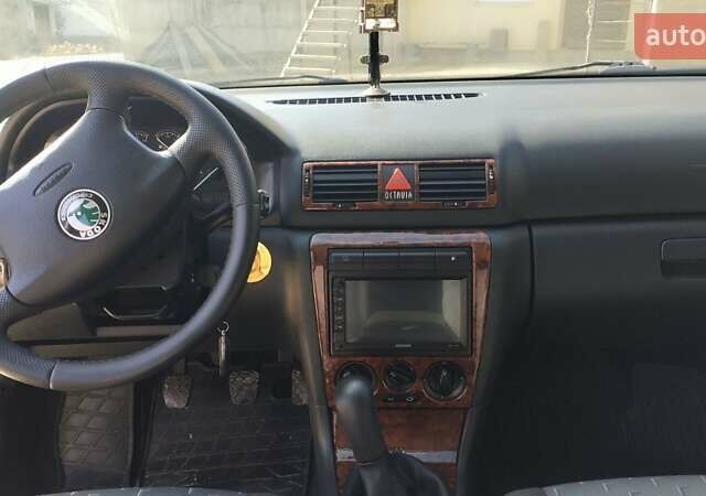 Шкода Октавия, объемом двигателя 1.9 л и пробегом 230 тыс. км за 6300 $, фото 2 на Automoto.ua