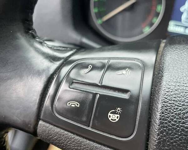 Шкода Октавия, объемом двигателя 2 л и пробегом 353 тыс. км за 8000 $, фото 23 на Automoto.ua