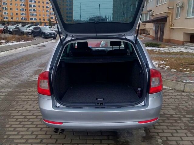 Шкода Октавия, объемом двигателя 18 л и пробегом 192 тыс. км за 8500 $, фото 8 на Automoto.ua