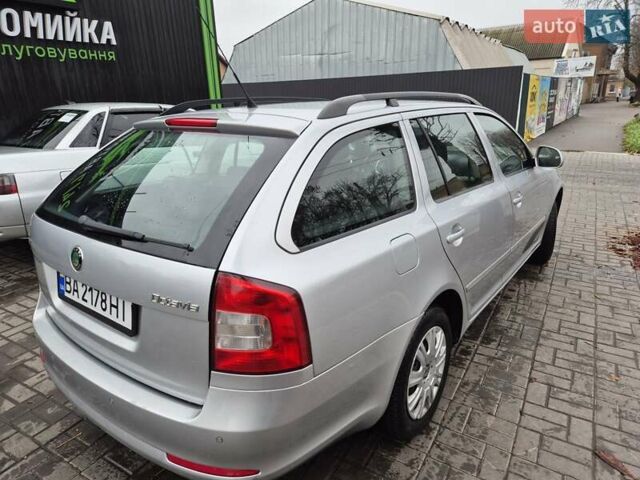 Шкода Октавия, объемом двигателя 1.6 л и пробегом 240 тыс. км за 8199 $, фото 4 на Automoto.ua