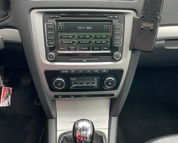 Шкода Октавия, объемом двигателя 1.8 л и пробегом 250 тыс. км за 8400 $, фото 10 на Automoto.ua