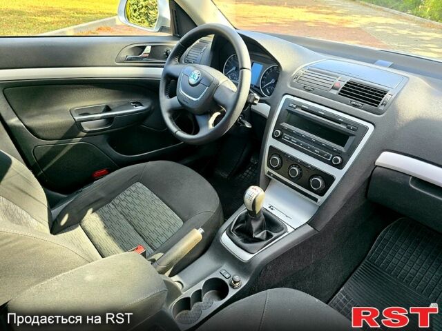 Шкода Октавия, объемом двигателя 1.9 л и пробегом 180 тыс. км за 7200 $, фото 8 на Automoto.ua