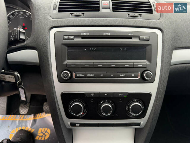 Шкода Октавія, об'ємом двигуна 1.6 л та пробігом 195 тис. км за 8499 $, фото 23 на Automoto.ua