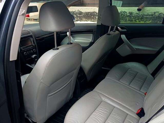 Шкода Октавия, объемом двигателя 18 л и пробегом 222 тыс. км за 9000 $, фото 6 на Automoto.ua
