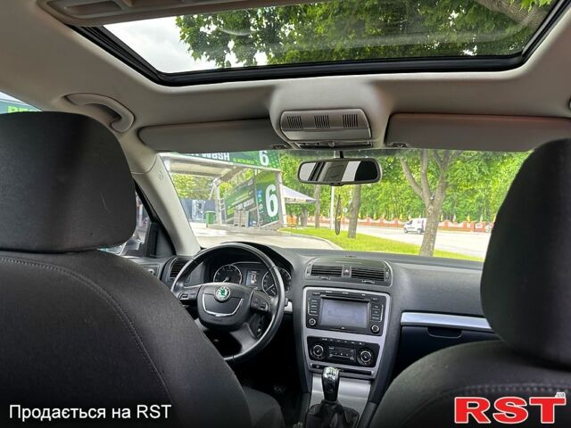 Шкода Октавия 2009 в Кропивницком (Кировограде) на Automoto.ua Шкода Октавия, объемом двигателя 1.8 л и пробегом 204 тыс. км за 7999 $, фото 8 на Automoto.ua