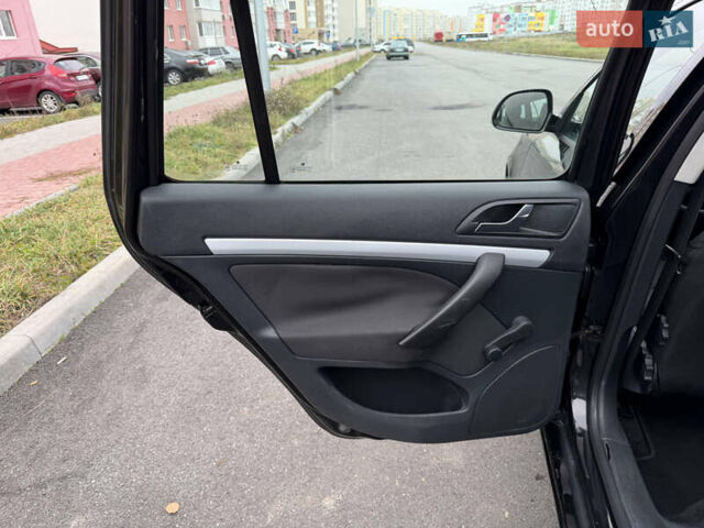 Шкода Октавія, об'ємом двигуна 1.6 л та пробігом 195 тис. км за 8499 $, фото 24 на Automoto.ua