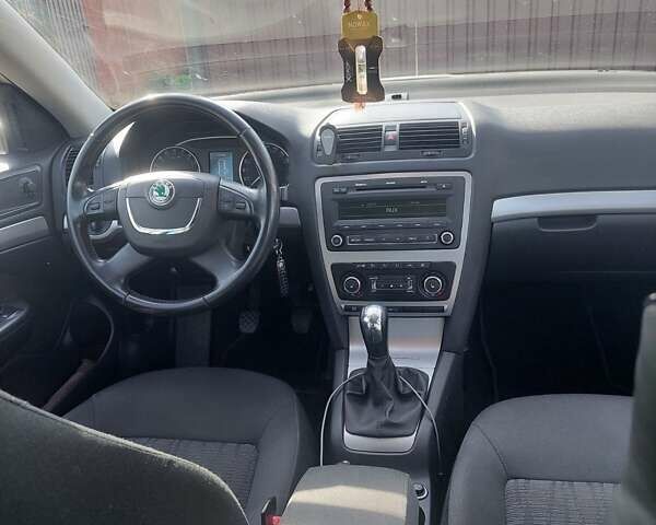 Шкода Октавия, объемом двигателя 1.9 л и пробегом 283 тыс. км за 7600 $, фото 8 на Automoto.ua