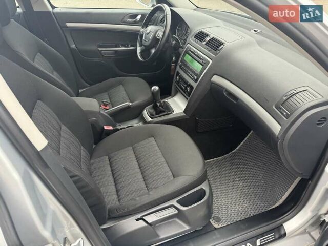 Шкода Октавия, объемом двигателя 1.6 л и пробегом 206 тыс. км за 8499 $, фото 11 на Automoto.ua