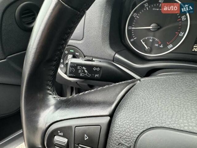 Шкода Октавия, объемом двигателя 1.6 л и пробегом 206 тыс. км за 8499 $, фото 9 на Automoto.ua