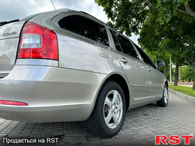 Шкода Октавия 2009 в Кропивницком (Кировограде) на Automoto.ua Шкода Октавия, объемом двигателя 1.8 л и пробегом 204 тыс. км за 7999 $, фото 2 на Automoto.ua