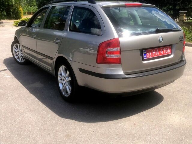 Шкода Октавия, объемом двигателя 1.6 л и пробегом 201 тыс. км за 6800 $, фото 4 на Automoto.ua