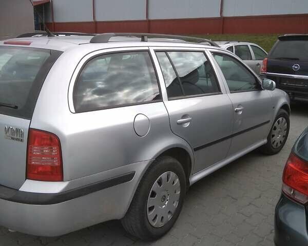 Шкода Октавия, объемом двигателя 1.9 л и пробегом 295 тыс. км за 5799 $, фото 1 на Automoto.ua