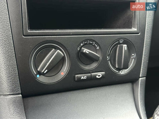 Шкода Октавия, объемом двигателя 1.6 л и пробегом 145 тыс. км за 7200 $, фото 29 на Automoto.ua