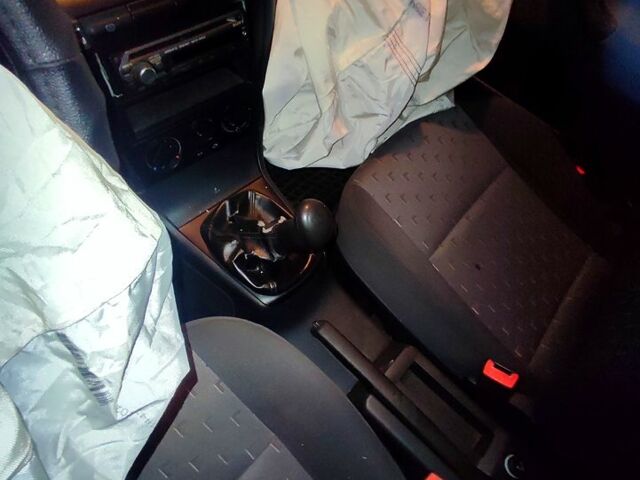 Шкода Октавія, об'ємом двигуна 1.6 л та пробігом 211 тис. км за 3000 $, фото 2 на Automoto.ua