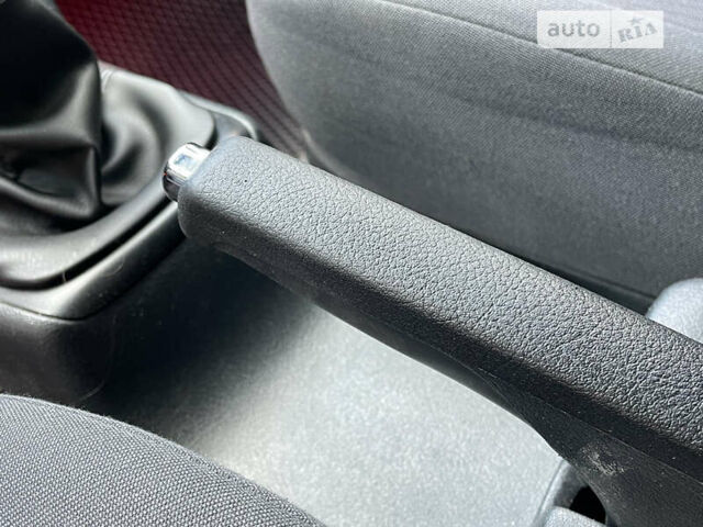 Шкода Октавия, объемом двигателя 1.6 л и пробегом 242 тыс. км за 4999 $, фото 70 на Automoto.ua