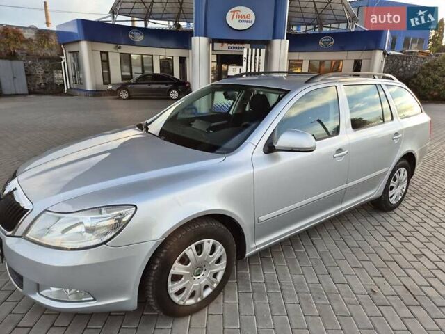 Шкода Октавия, объемом двигателя 1.6 л и пробегом 240 тыс. км за 8199 $, фото 3 на Automoto.ua