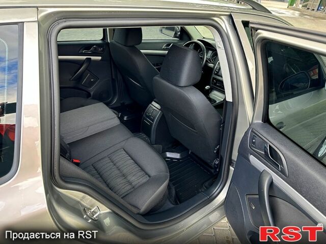 Шкода Октавия 2009 в Кропивницком (Кировограде) на Automoto.ua Шкода Октавия, объемом двигателя 1.8 л и пробегом 204 тыс. км за 7999 $, фото 9 на Automoto.ua