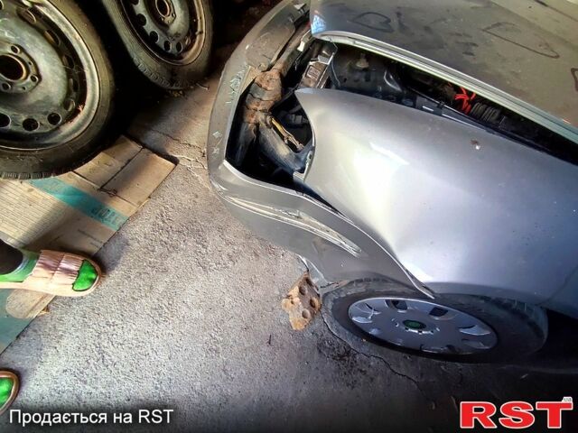 Шкода Октавія, об'ємом двигуна 1.6 л та пробігом 211 тис. км за 3000 $, фото 5 на Automoto.ua