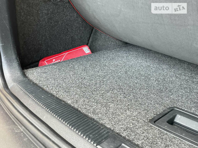 Шкода Октавия, объемом двигателя 1.6 л и пробегом 242 тыс. км за 4999 $, фото 75 на Automoto.ua