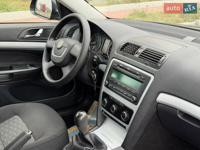 Шкода Октавія, об'ємом двигуна 1.6 л та пробігом 195 тис. км за 8499 $, фото 12 на Automoto.ua