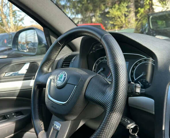 Шкода Октавія, об'ємом двигуна 1.98 л та пробігом 233 тис. км за 8799 $, фото 9 на Automoto.ua