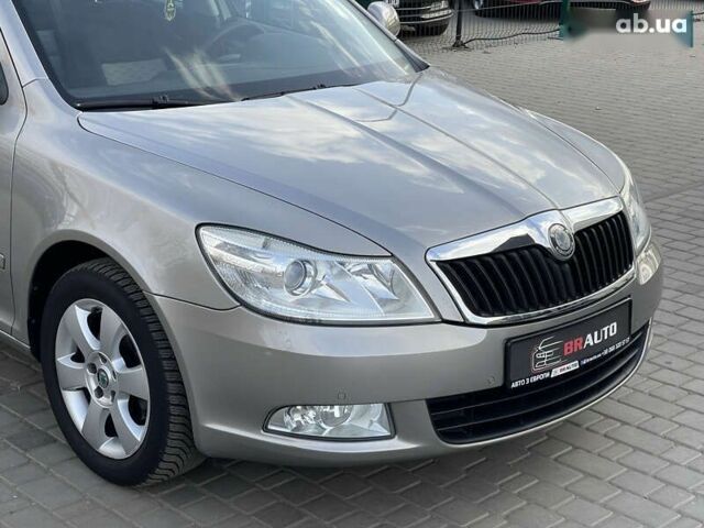 Шкода Октавия, объемом двигателя 1.6 л и пробегом 261 тыс. км за 7999 $, фото 14 на Automoto.ua